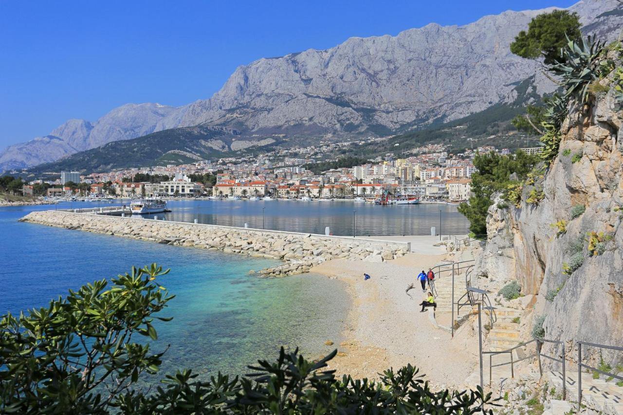 And With Wifi - 11063 Pensjonat Makarska
